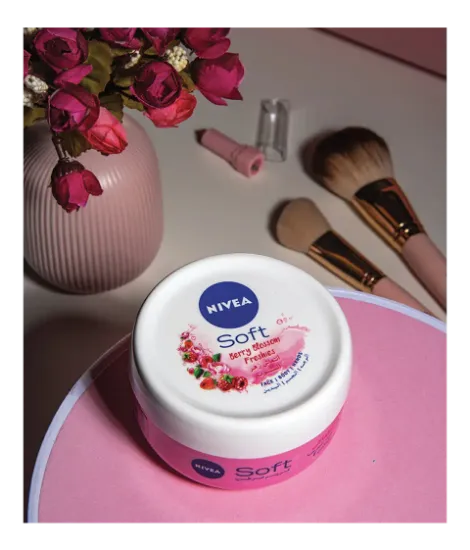 Picture of  NIVEA SOFT FRESHIES BERRY BLOSSOM 100 ml